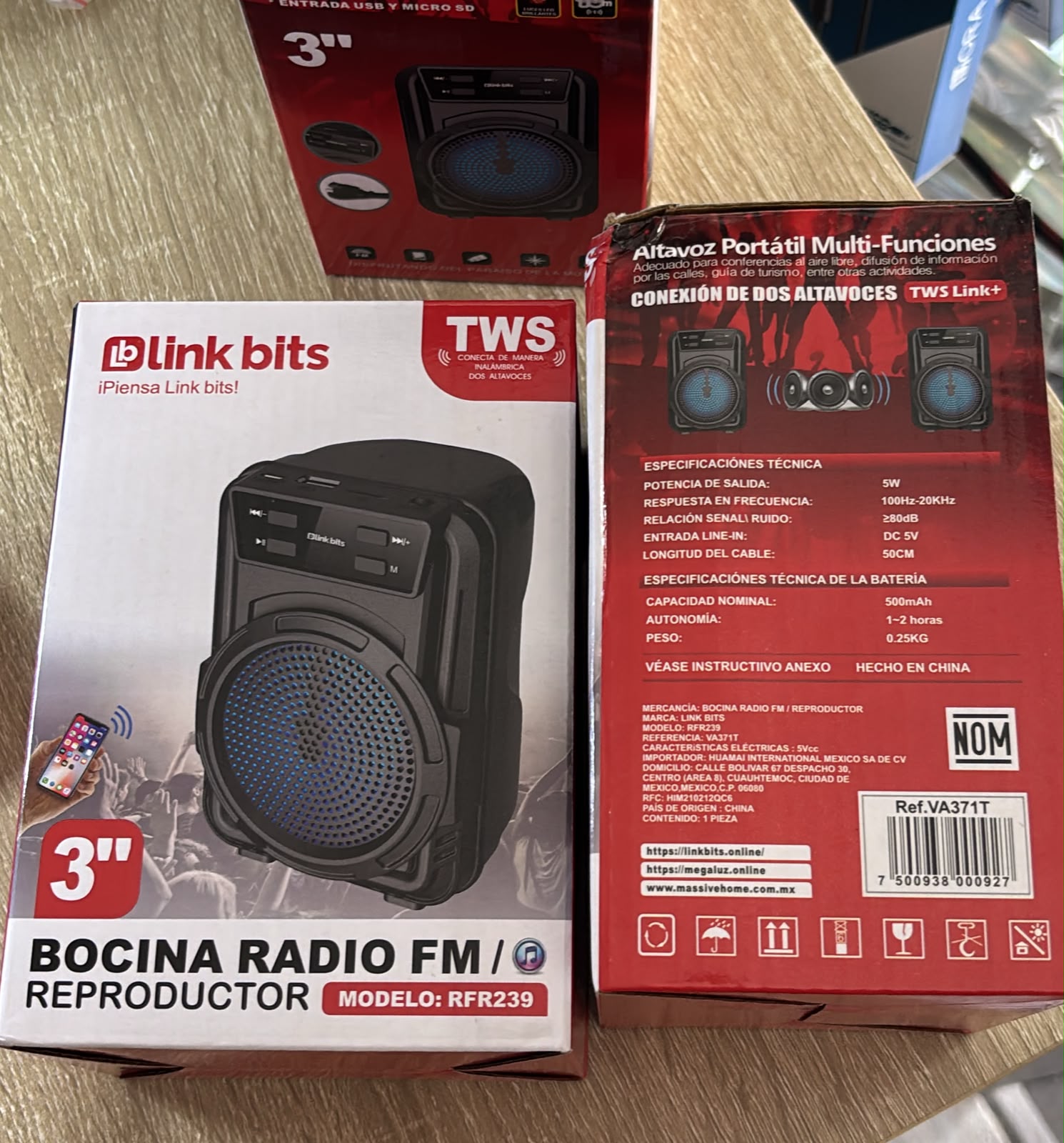 Imagen 2 de Bocina portatil con radio FM