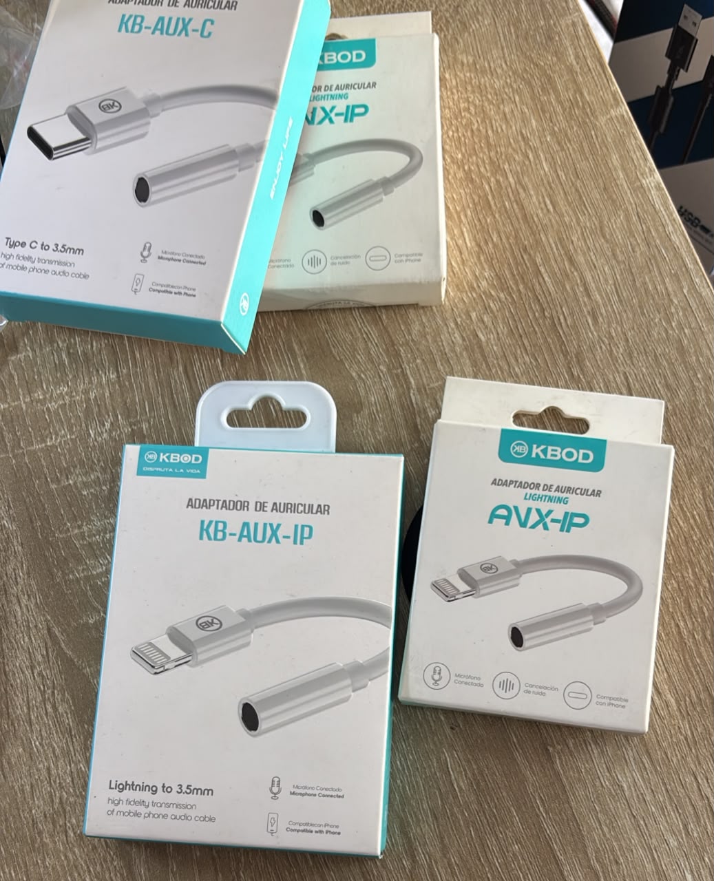 Imagen 4 de Adaptador de auricular C
